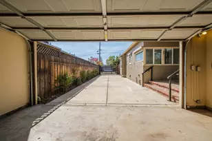 5261 K St, Sacramento, CA 95819 - Photo 9