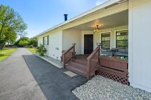 3525 E Forest Lake Rd, Acampo, CA 95220 - Photo 1