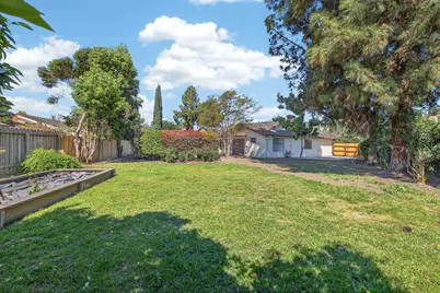 1640 Academy Court, Stockton, CA 95207 - Photo 21