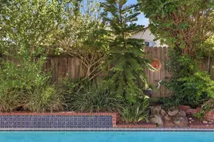 9284 Linda Rio Dr, Sacramento, CA 95826 - Photo 33