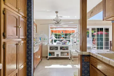 9284 Linda Rio Drive, Sacramento, CA 95826 - Photo 19