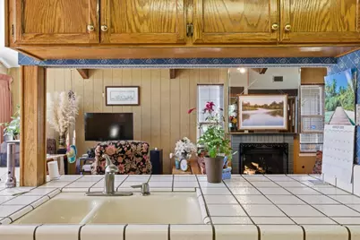 9284 Linda Rio Drive, Sacramento, CA 95826 - Photo 17