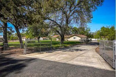 9985 N Shelton Road, Linden, CA 95236 - Photo 69