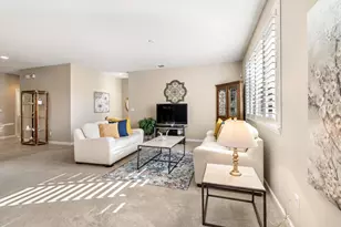 9930 Hatherton Way, Elk Grove, CA 95757 - Photo 9