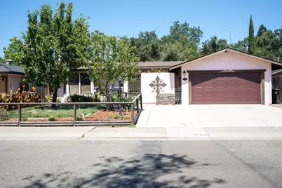 7009 Brookcrest Way, Citrus Heights, CA 95621 - Photo 9
