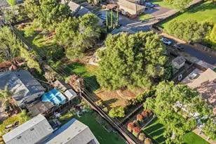 8856 Venikov Pl, Orangevale, CA 95662 - Photo 5