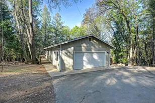 1033 R and R Pl, Colfax, CA 95713 - Photo 5