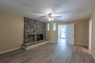 9375 Cherry Ave, Orangevale, CA 95662 - Photo 11
