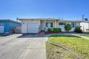 1808 Jamestown Dr, Sacramento, CA 95815 - Photo 1