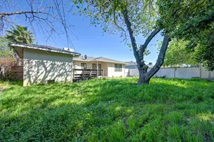 1808 Jamestown Dr, Sacramento, CA 95815 - Photo 39