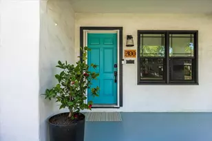 2100 36th St, Sacramento, CA 95817 - Photo 3