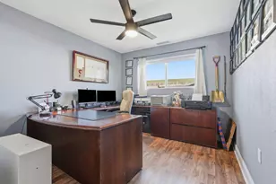 4623 Hazelwood Ave, Sacramento, CA 95821 - Photo 25