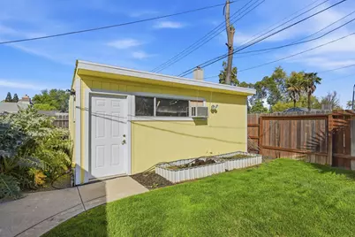 4623 Hazelwood Avenue, Sacramento, CA 95821 - Photo 41