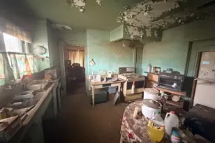 2111 E Hazelton Ave, Stockton, CA 95205 - Photo 13