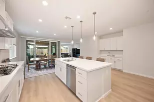 1697 Donner Ln, Lincoln, CA 95648 - Photo 17