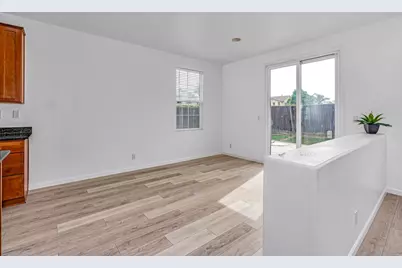 2385 S Rock Creek Drive, Los Banos, CA 93635 - Photo 27