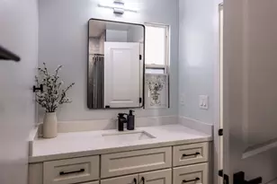 Elite Dr, Sacramento, CA 95823 - Photo 37