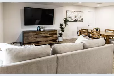 Elite Drive, Sacramento, CA 95823 - Photo 13