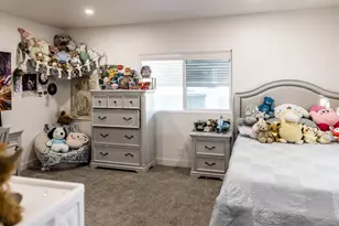 Elite Dr, Sacramento, CA 95823 - Photo 45