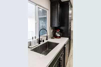 Elite Drive, Sacramento, CA 95823 - Photo 23