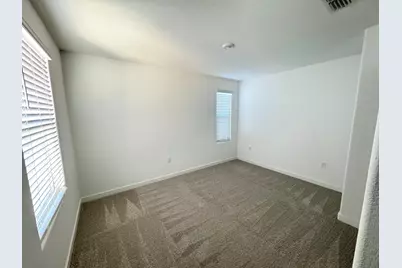 8524 Anker Way, Elk Grove, CA 95757 - Photo 21