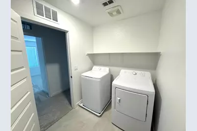 8524 Anker Way, Elk Grove, CA 95757 - Photo 33