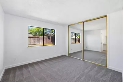 9821 Winterwood Way, Sacramento, CA 95827 - Photo 17