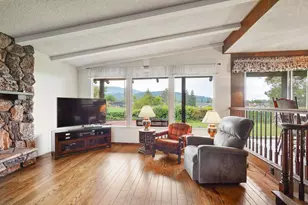 6533 Crystal Springs Dr, San Jose, CA 95120 - Photo 19