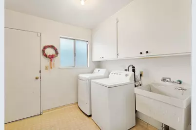 6533 Crystal Springs Drive, San Jose, CA 95120 - Photo 29