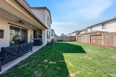 5080 Marshmallow Drive, Roseville, CA 95747 - Photo 37