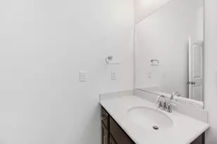 7595 Twin Bridges Ln, Citrus Heights, CA 95610 - Photo 21