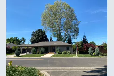 821 High Street, Modesto, CA 95354 - Photo 1