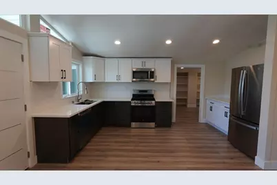 5650 San Vincente Way, North Highlands, CA 95660 - Photo 3