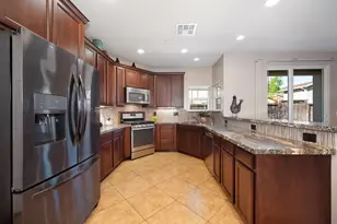 814 Dove Ln, Ione, CA 95640 - Photo 11