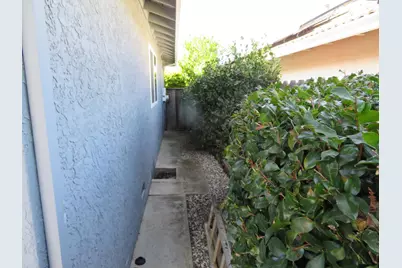 563 Rivergate Way, Sacramento, CA 95831 - Photo 29