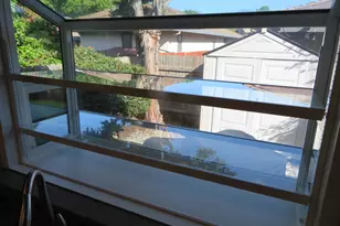 563 Rivergate Way, Sacramento, CA 95831 - Photo 9