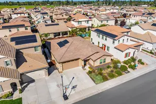 8817 Piano Cir, Elk Grove, CA 95757 - Photo 59