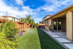 8817 Piano Cir, Elk Grove, CA 95757 - Photo 49