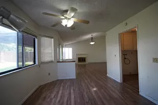 935 Sunwood Way, Sacramento, CA 95831 - Photo 7