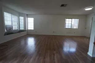 935 Sunwood Way, Sacramento, CA 95831 - Photo 3