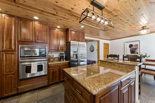 1447 Pebble Beach Dr, South Lake Tahoe, CA 96150 - Photo 5