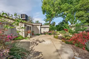 5525 Kenneth Ave, Carmichael, CA 95608 - Photo 17