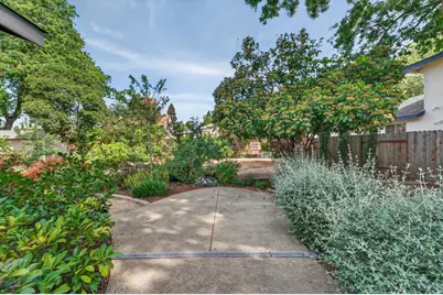 5525 Kenneth Avenue, Carmichael, CA 95608 - Photo 19