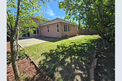 2368 Portola Street, West Sacramento, CA 95691 - Photo 17