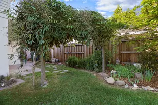 8961 La Riviera Dr, Sacramento, CA 95826 - Photo 25