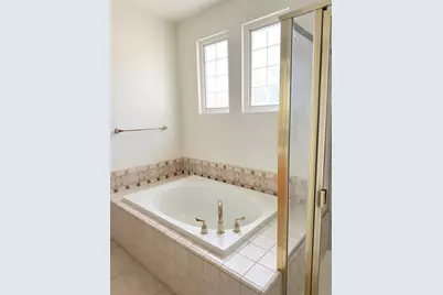 1463 Estrella Way, Turlock, CA 95382 - Photo 27