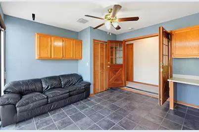 7351 Perera Circle, Sacramento, CA 95831 - Photo 17