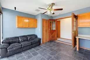 7351 Perera Cir, Sacramento, CA 95831 - Photo 17