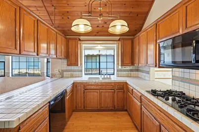 7351 Perera Circle, Sacramento, CA 95831 - Photo 23