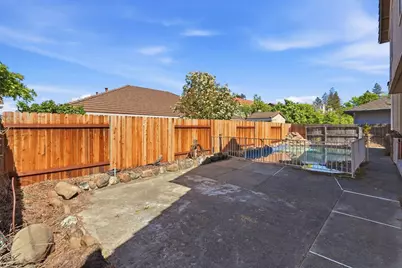 7351 Perera Circle, Sacramento, CA 95831 - Photo 57